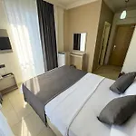 Sardunya Φετιγιέ