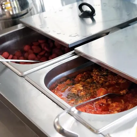 호텔 Sardunya 페티예